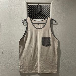 Men’s large Vuori striped tank with pocket